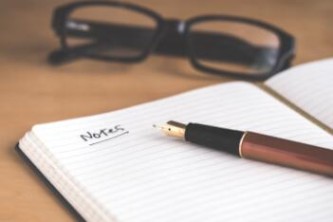 英伟达CEO黄仁勋明确表态，不向中国出售先进的 Blackwell 芯片